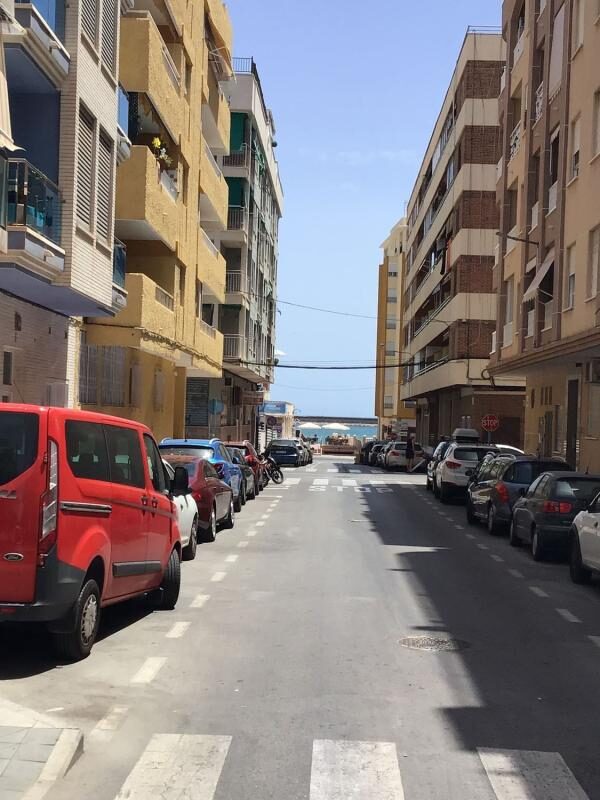 Апартаменти з 2 спальнями, 70м² в Торрев'єха, Іспанія [ID: 0152-528881]