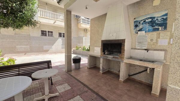 Апартаменти в Торрев'єха, Іспанія, 39м² - зображення 14