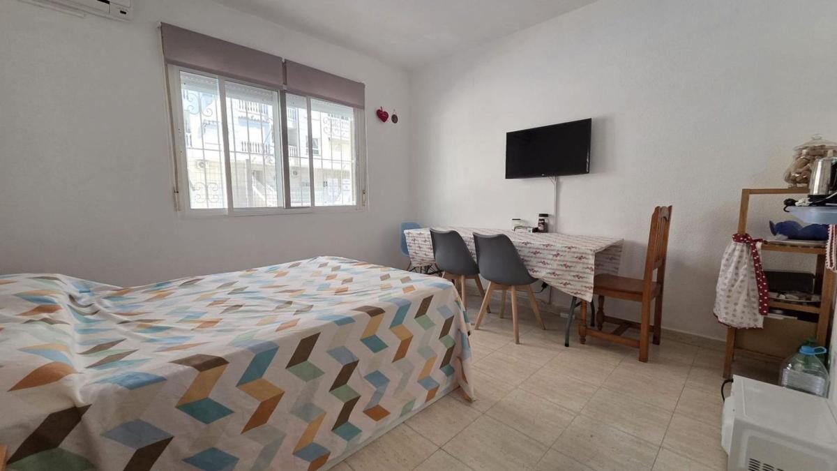 Apartments with 1 bedroom, 39m² in Torrevieja, Spain [ID: 0152-528381]