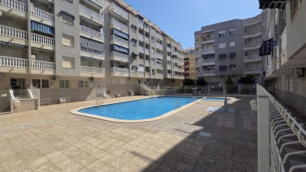Apartment in Torrevieja ID 0152-528381