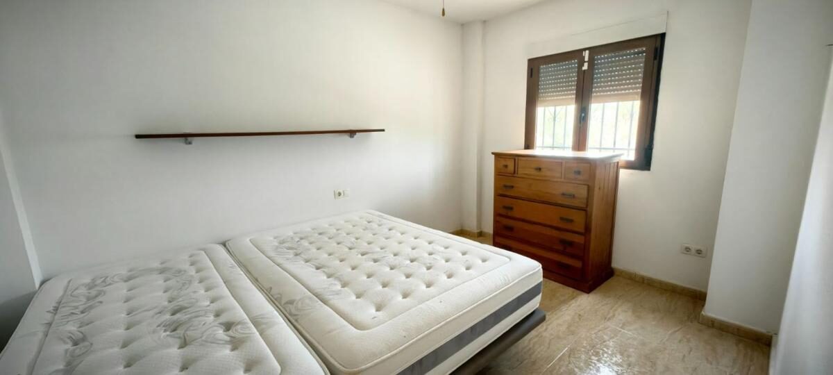 Villa with 3 bedrooms, 179m² in Pinoso, Spain [ID: 0152-527578]