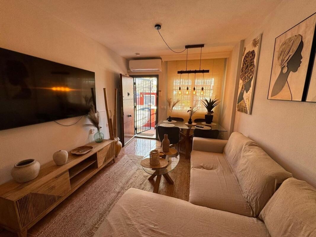 Таунхаус с 3 спальнями, 80м² в Ориуэла, Испания [ID: 0152-519341]