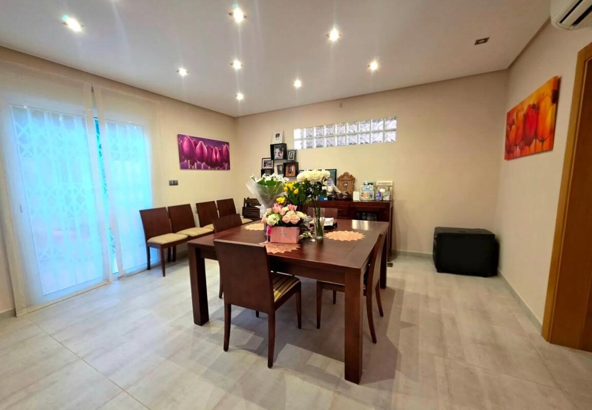 Вилла с 5 спальнями, 265м² в Ориуэла, Испания [ID: 0152-514633]