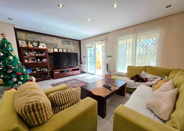 Вилла в Ориуэла, Испания, 265м² - изображение 4
