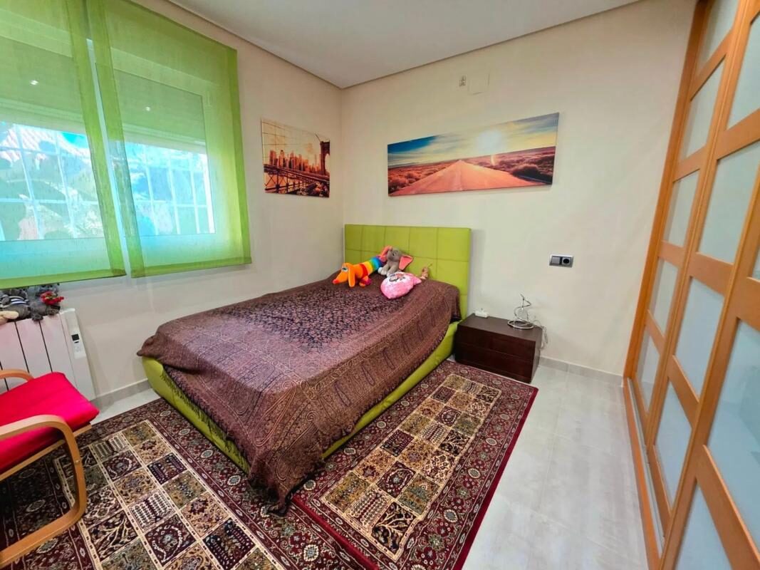 Вилла с 5 спальнями, 265м² в Ориуэла, Испания [ID: 0152-514633]