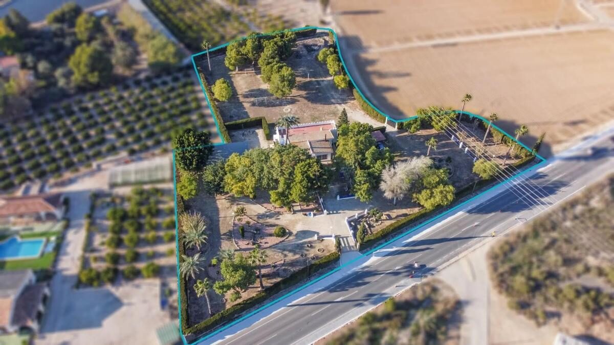 Вилла с 4 спальнями, 277м² в Ориуэла, Испания [ID: 0152-513873]