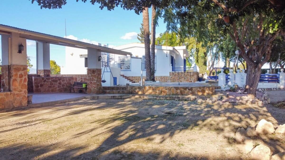 Вилла с 4 спальнями, 277м² в Ориуэла, Испания [ID: 0152-513873]