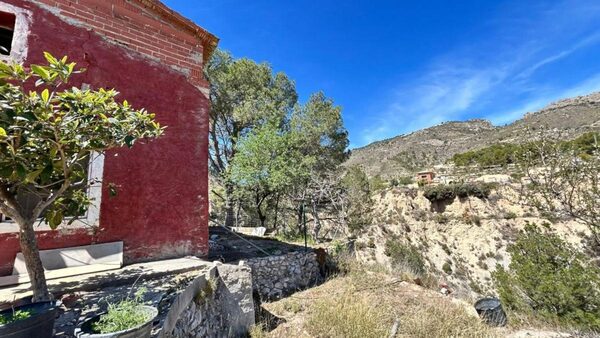 Houses in Relleu, Spain, 155m² - image 11