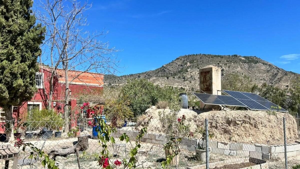 Houses with 4 bedrooms, 155m² in Relleu, Spain [ID: 0152-513597]
