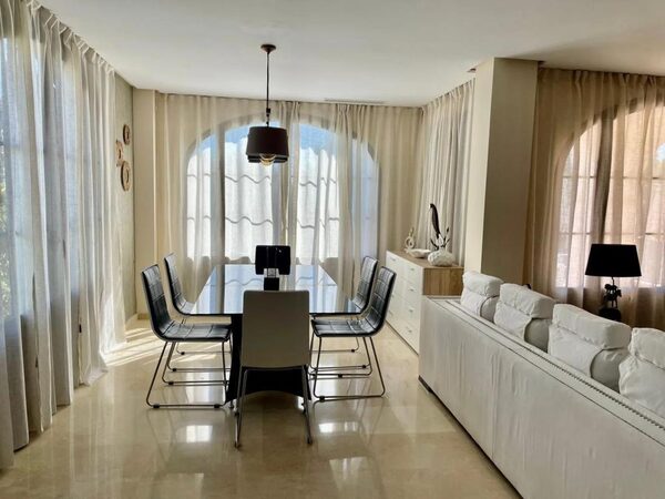 Вилла в Финестрат, Испания, 195м² - изображение 13