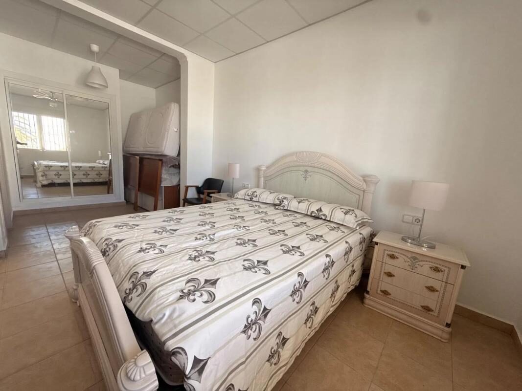 Вилла с 4 спальнями, 384м² в Кальпе, Испания [ID: 0152-512399]