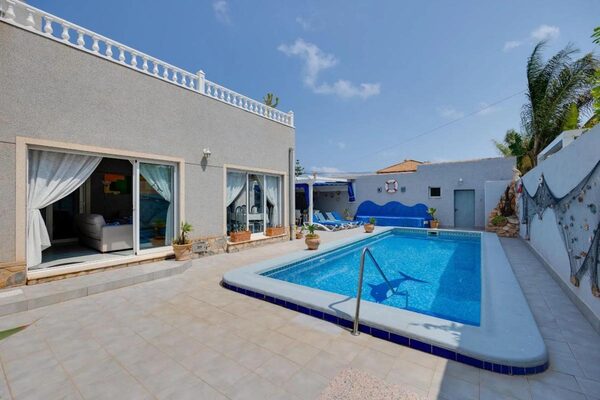 Вилла в Ориуэла, Испания, 250м² - изображение 3