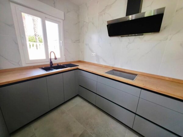 Вилла в Рохалес, Испания, 140м² - изображение 11