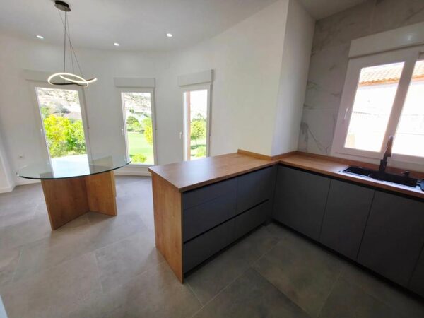 Вилла в Рохалес, Испания, 140м² - изображение 19