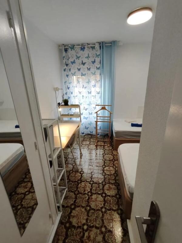 Apartments with 3 bedrooms, 85m² in Alicante, Spain [ID: 0152-488872]