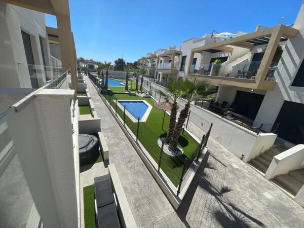 Апартаменты в Ориуэла, Испания, 72м² - изображение 2