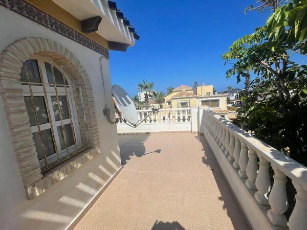 Дома в Торревьеха, Испания, 161м²