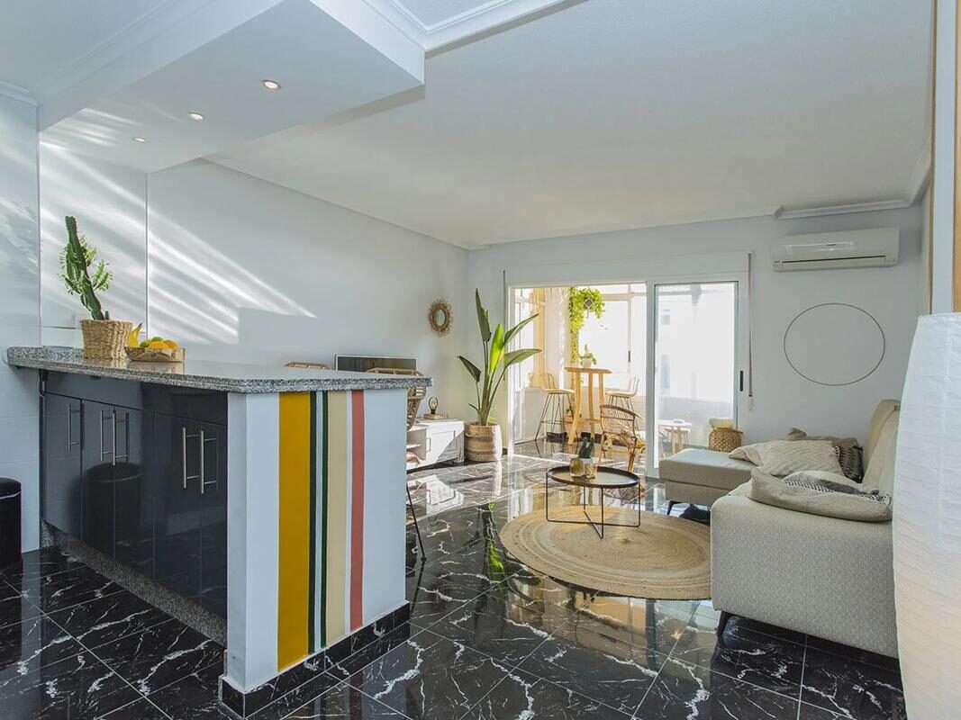Апартаменты с 2 спальнями, 83м² в Торревьеха, Испания [ID: 0152-481857]