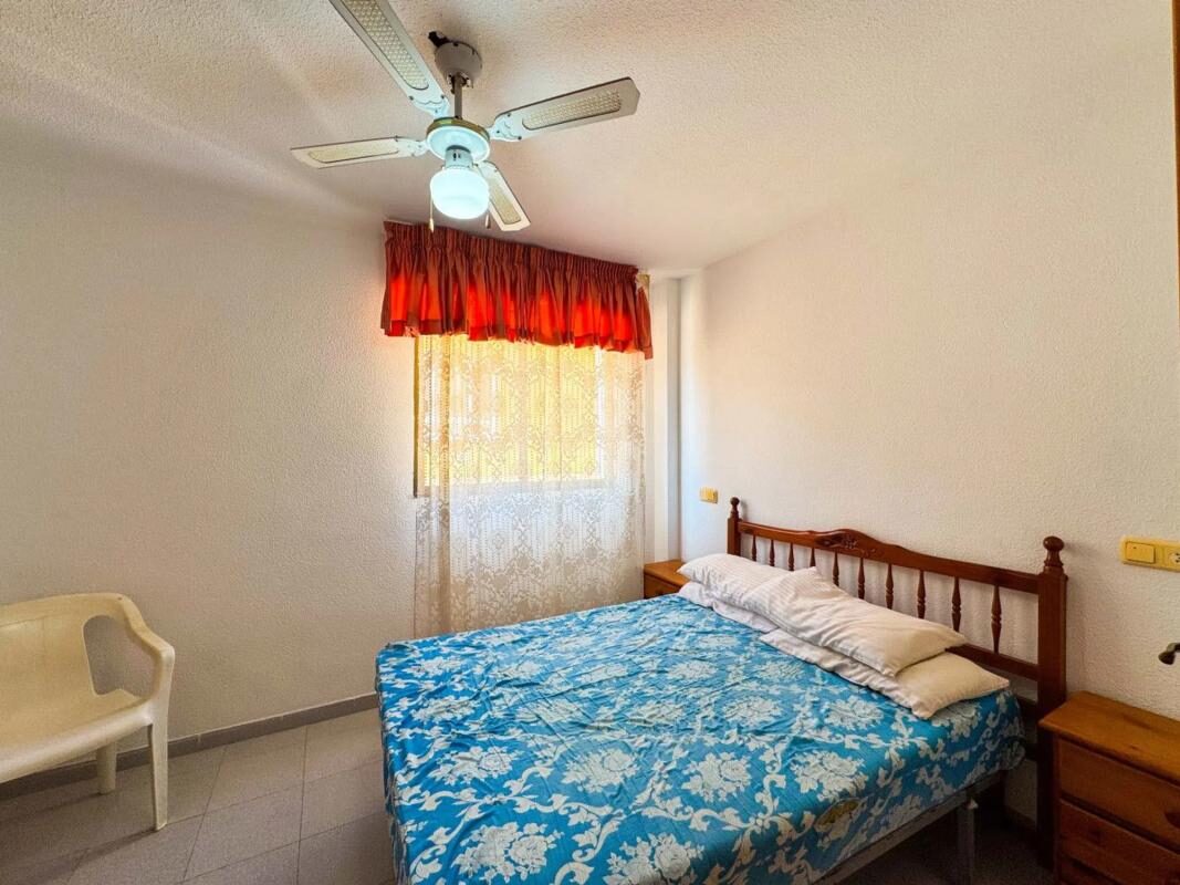 Apartamenty z 2 sypialniami, 65m² w Torrevieja, Hiszpania [ID: 0152-481793]