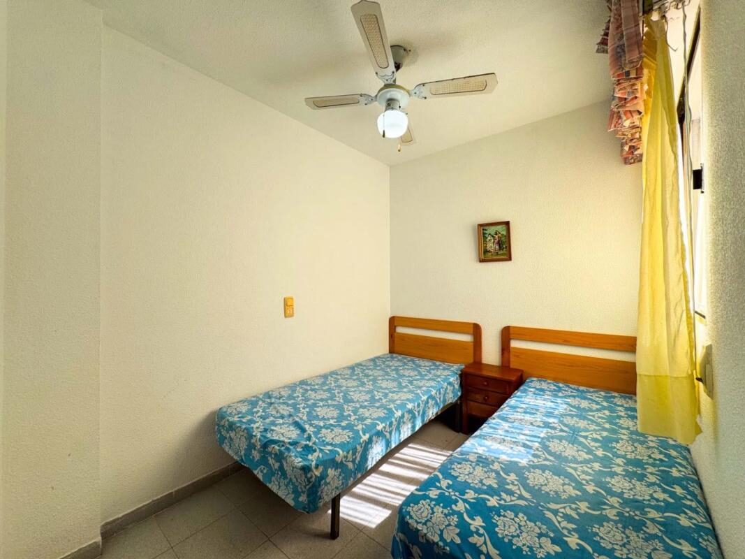 Apartamenty z 2 sypialniami, 65m² w Torrevieja, Hiszpania [ID: 0152-481793]