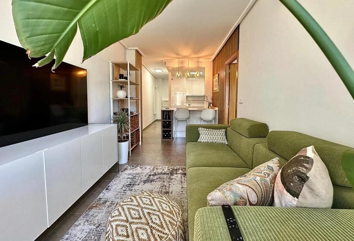 Apartamenty z 1 sypialnią, 54m² w Torrevieja, Hiszpania [ID: 0152-481537]