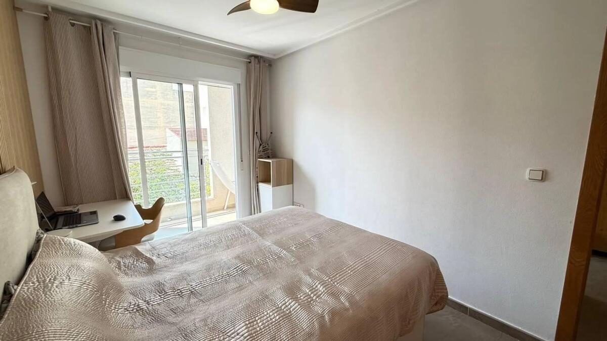 Apartamenty z 1 sypialnią, 54m² w Torrevieja, Hiszpania [ID: 0152-481537]