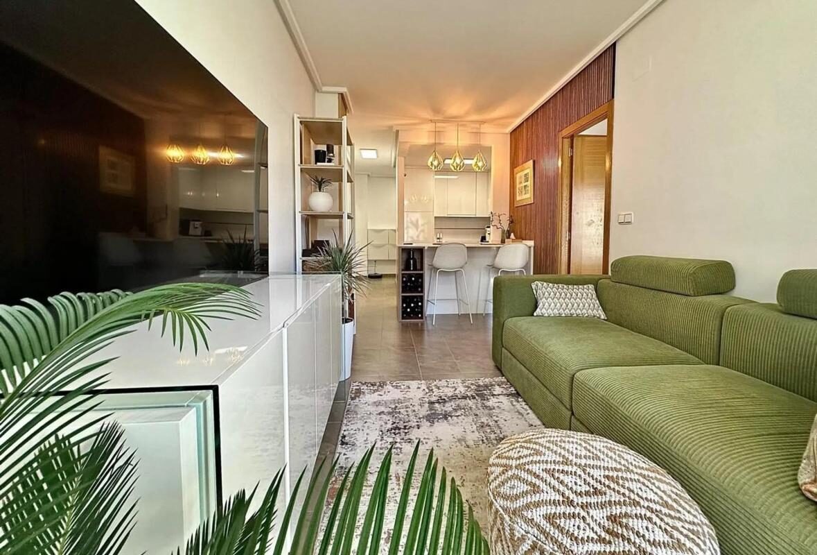 Apartamenty z 1 sypialnią, 54m² w Torrevieja, Hiszpania [ID: 0152-481537]