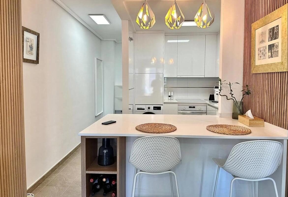 Apartamenty z 1 sypialnią, 54m² w Torrevieja, Hiszpania [ID: 0152-481537]