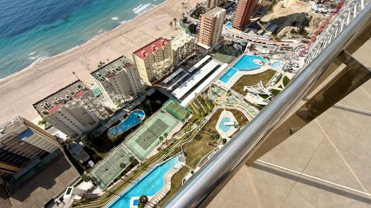 Апартаменти з 3 спальнями, 304м² в Бенідорм, Іспанія [ID: 0152-474150]