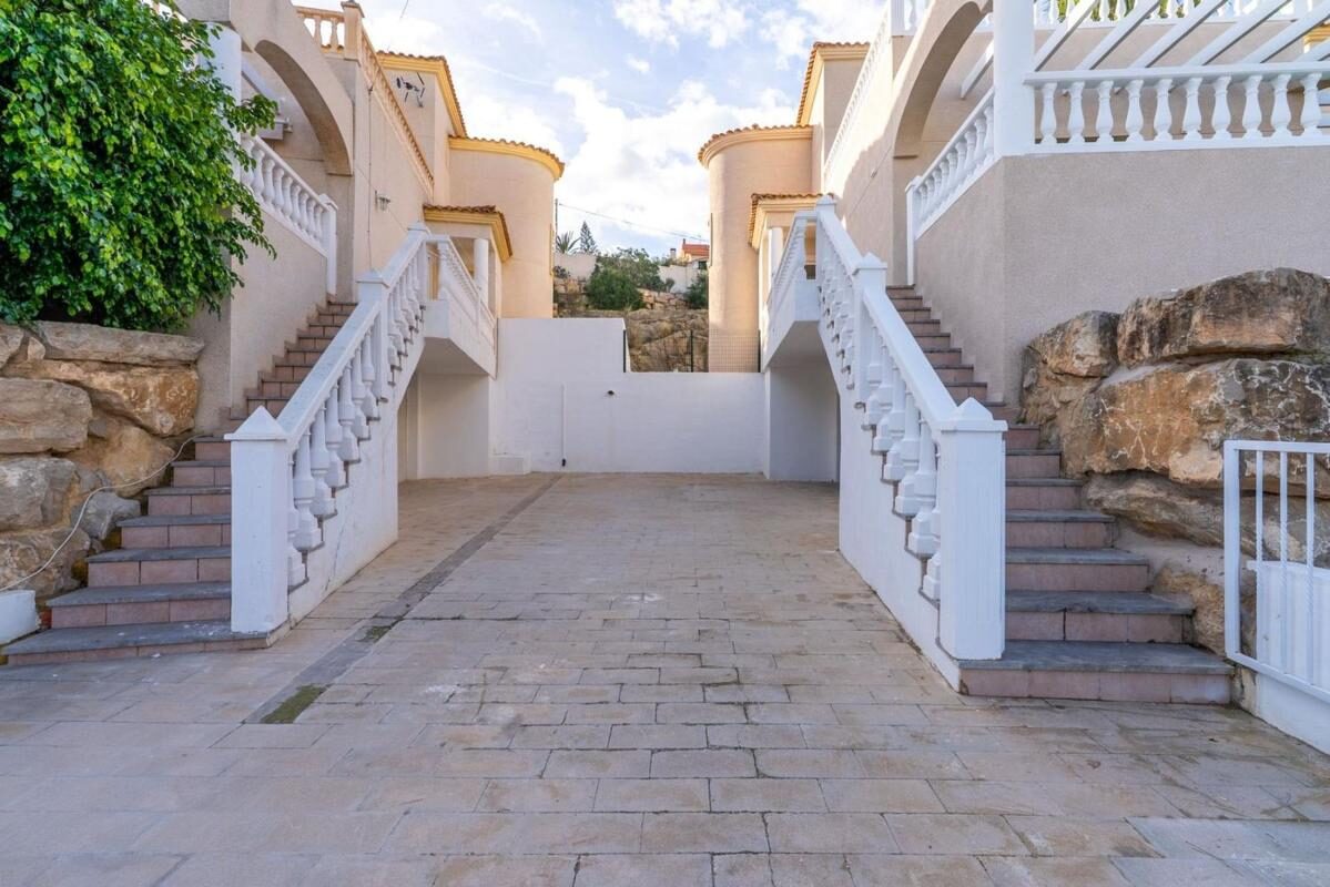 Дома с 3 спальнями, 246м² в Кампельо, Испания [ID: 0152-474140]