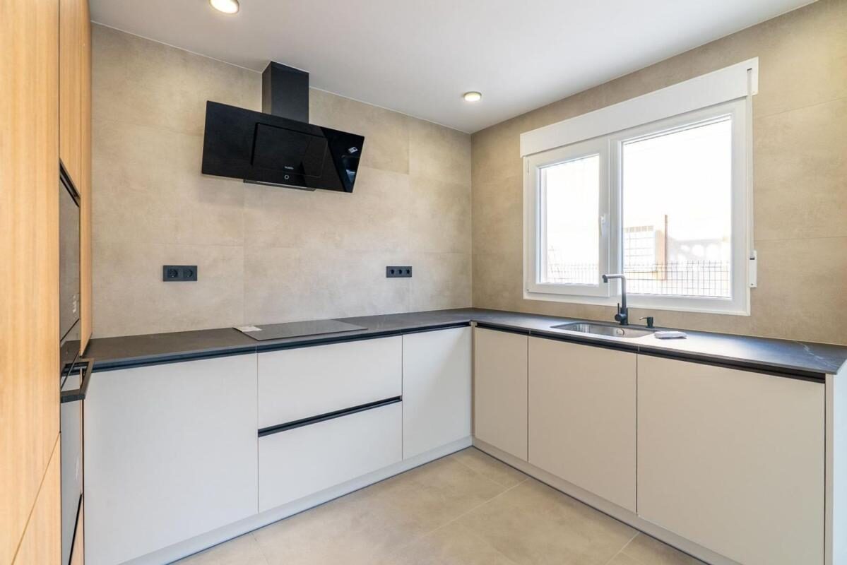Дома с 3 спальнями, 246м² в Кампельо, Испания [ID: 0152-474140]