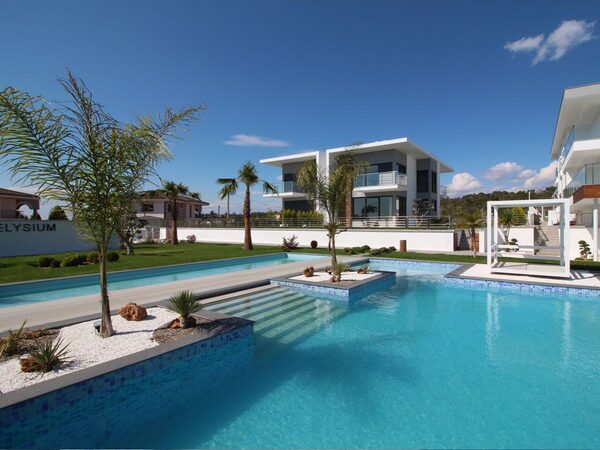 Villa in Side, Turkey, 235m² - image 2