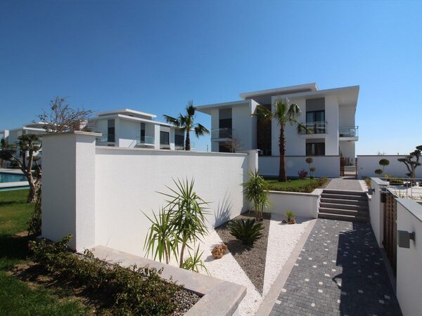 Villa in Side, Turkey, 235m² - image 5