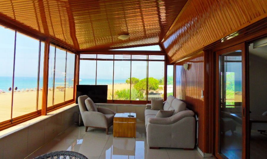 Villa with 4 bedrooms, 235m² in Izmir, Turkey [ID: 0301-15981]