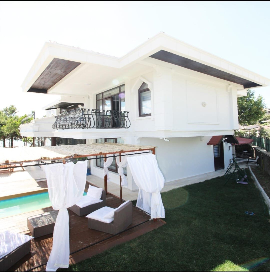 Villa with 6 bedrooms, 450m² in Istanbul, Turkey [ID: 0301-104641]
