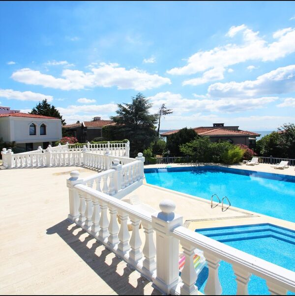 Villa in Istanbul, Turkey, 450m² - image 4