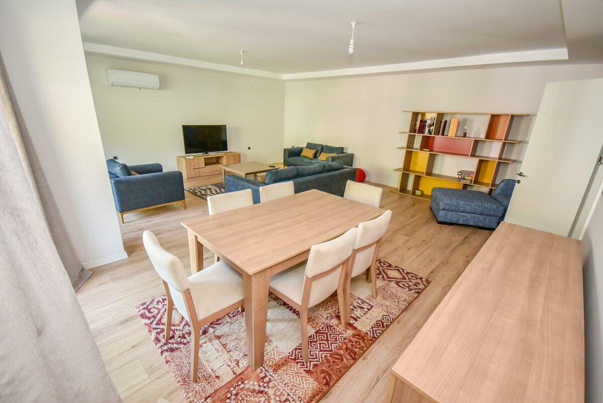Apartament z 3 sypialniami, 200m² w Marmaris, Turcja [ID: 0301-104993]