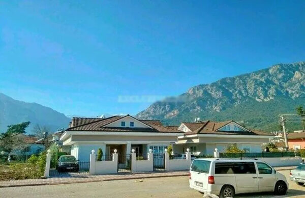 Villa in Kemer, Turkey, 155m² - image 2