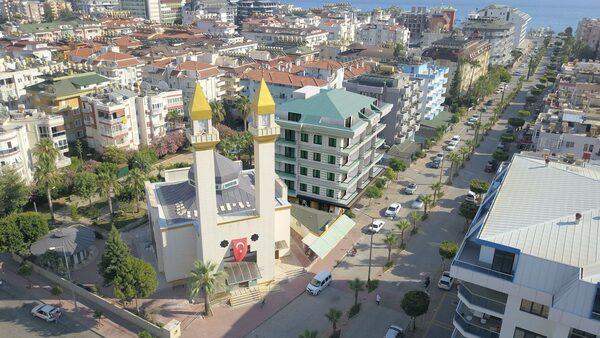 Apartment in Alanya, Turkey, 55m² - image 2