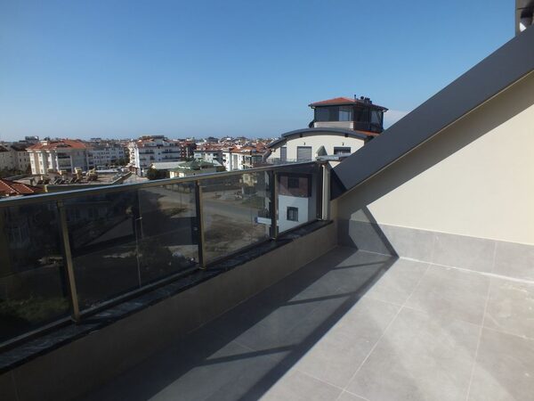 Apartment 4 bedrooms 160 m² in Alanya, Türkiye