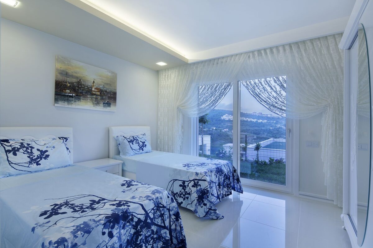 House with 3 bedrooms, 323m² in Alanya, Turkey [ID: 0301-104629]