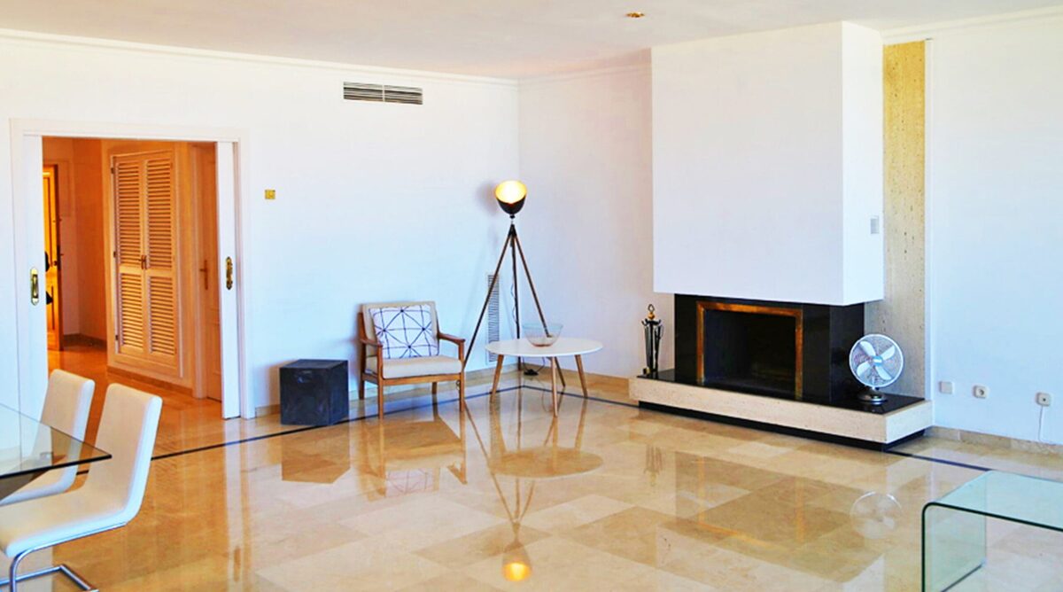 House with 5 bedrooms, 400m² in Palma, Spain [ID: 0105-013]