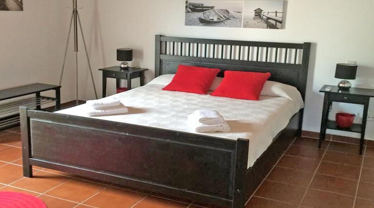 House with 4 bedrooms, 210m² in Palma, Spain [ID: 0105-009]