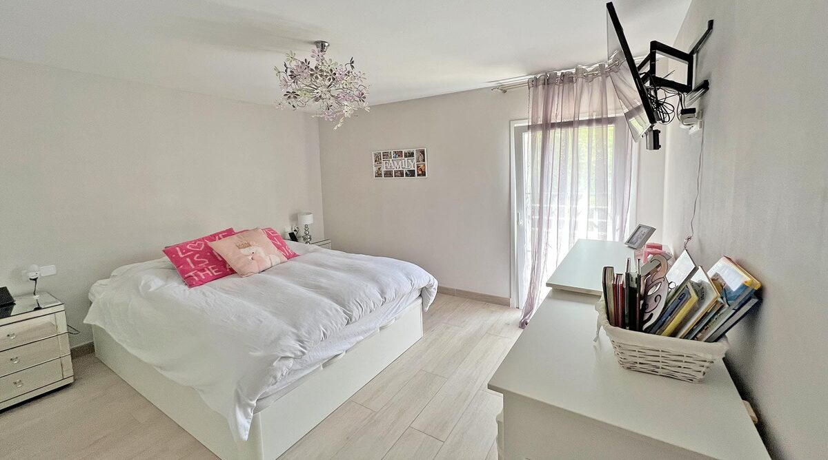 Квартира с 2 спальнями, 110м² в Пальма, Испания [ID: 0105-005]