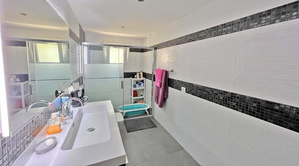 Квартира с 2 спальнями, 110м² в Пальма, Испания [ID: 0105-005]