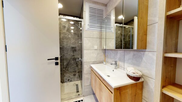 Apartment in Mersin, Turkey, 52m² - image 19
