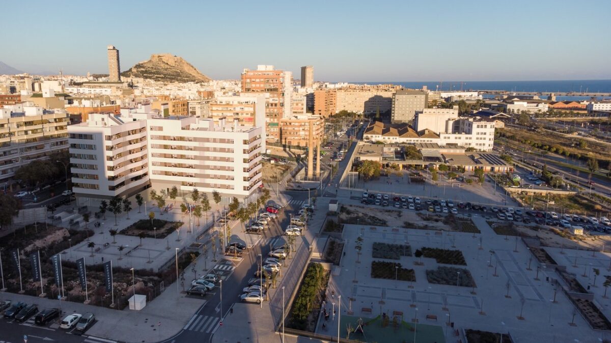 Apartament z 2 sypialniami, 71m² w Alicante, Hiszpania [ID: 0137s-SP0213]