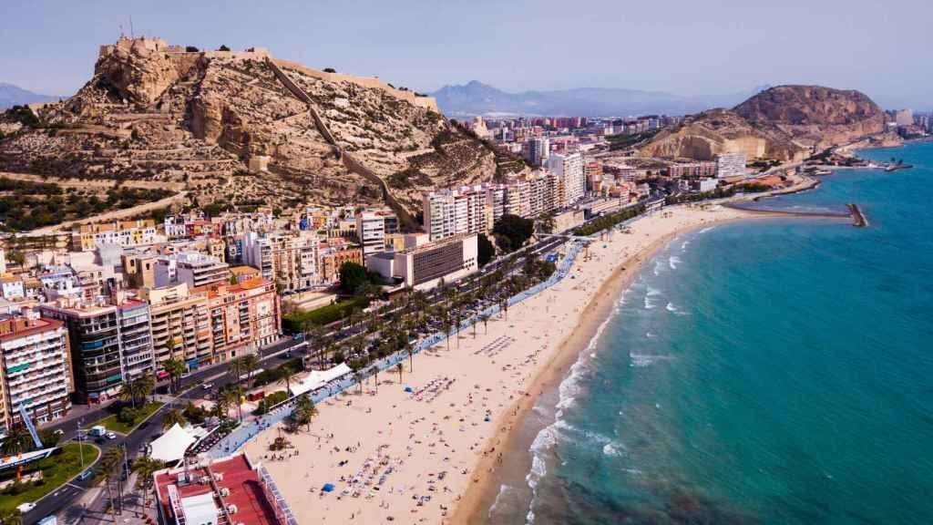 Apartament z 2 sypialniami, 71m² w Alicante, Hiszpania [ID: 0137s-SP0213]