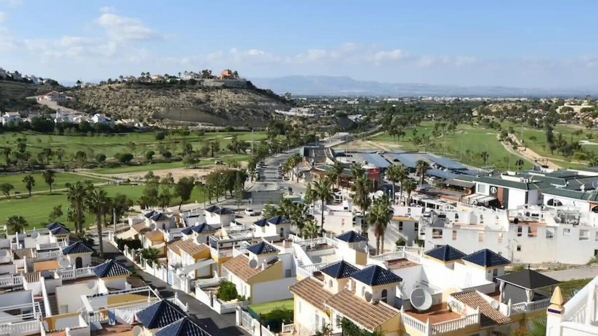 Villa with 3 bedrooms, 111m² in Rojales, Spain [ID: 0137s-SP0422]