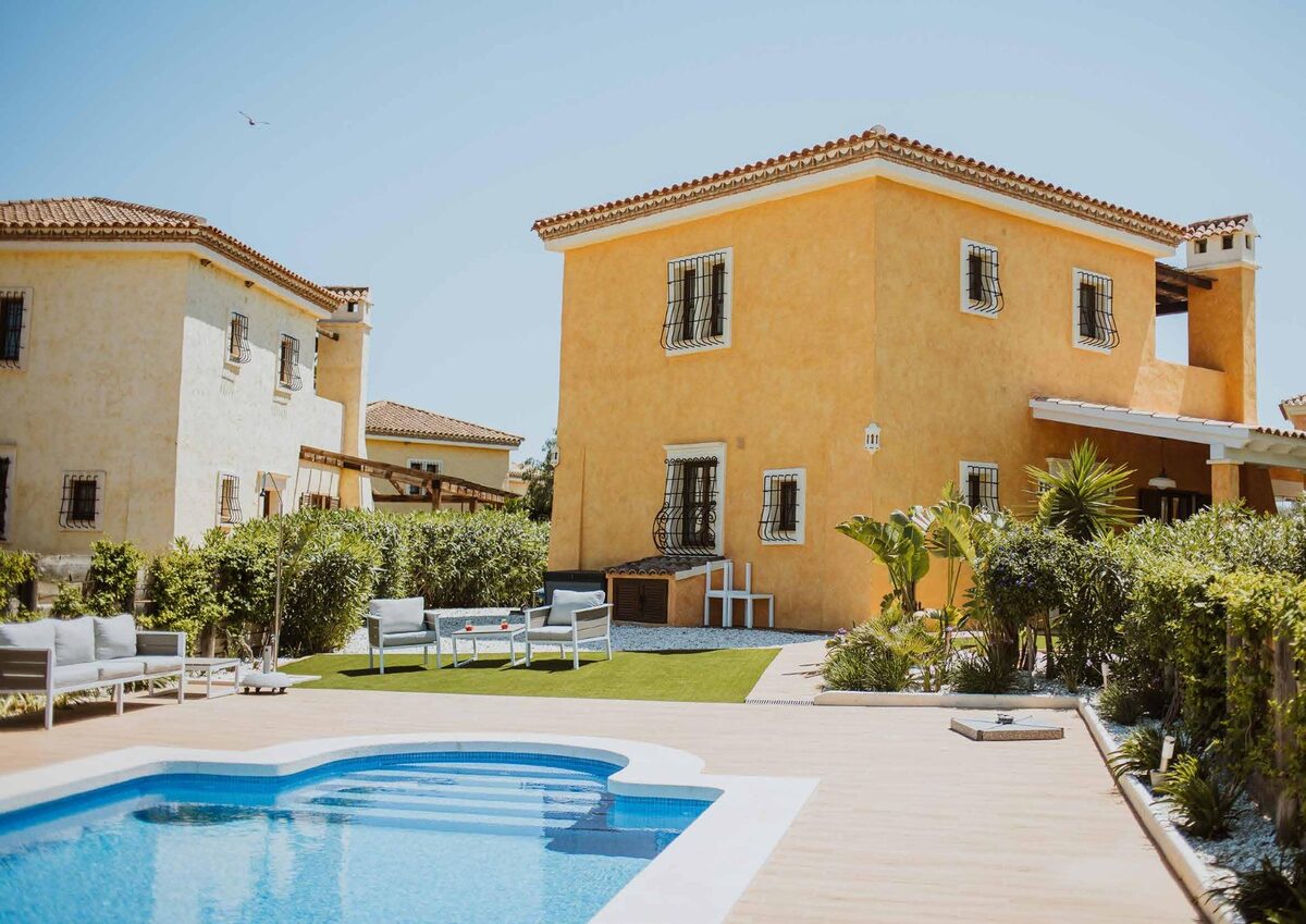 Villa with 4 bedrooms, 135m² in Cuevas del Almanzora, Spain [ID: 0137s-SP0330]